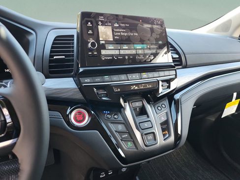 New 2026 Honda Odyssey Elite image 13