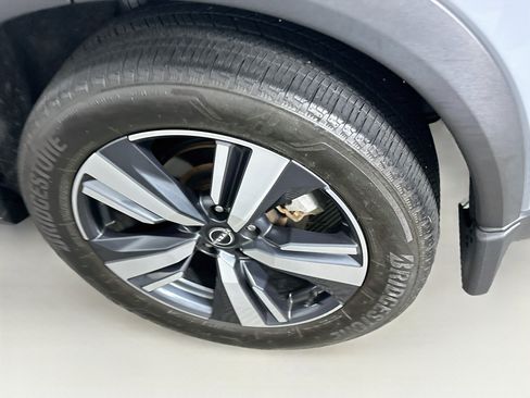 Used 2023 Nissan Rogue SL w/ SL Premium Package AWD/4WD image 11