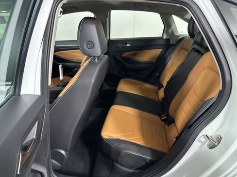 Used 2024 Volkswagen Jetta SEL image 25