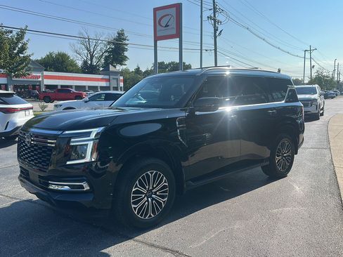 Used 2025 Nissan Armada Platinum w/ Convenience Package AWD/4WD image 6