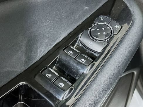 Certified 2020 Ford Edge SEL w/ Cold Weather Package image 29