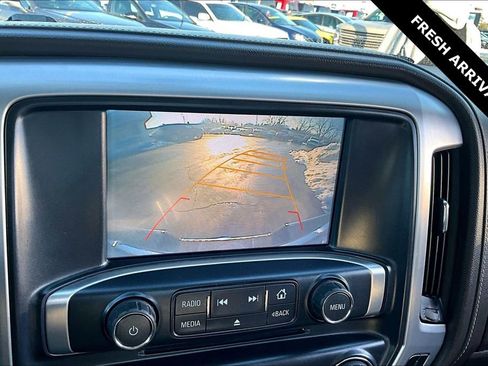 Used 2017 GMC Sierra 1500 SLE w/ SLE Value Package image 15