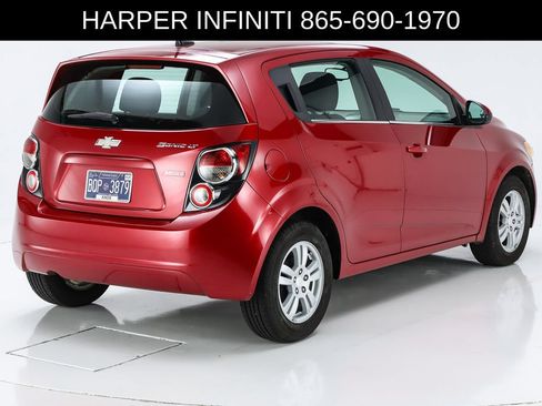 Used 2014 Chevrolet Sonic LT w/ Fun and Sun Package FWD image 10