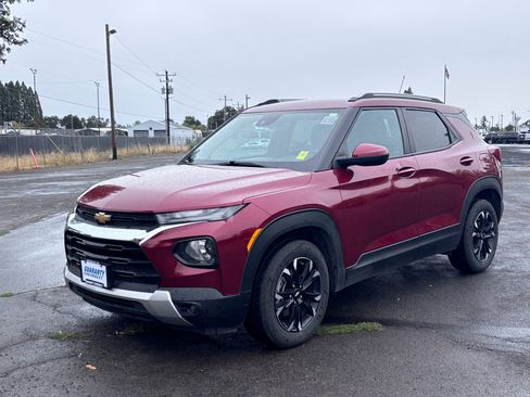 Used 2022 Chevrolet TrailBlazer LT w/ Convenience Package image 4