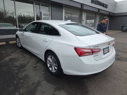 Used 2019 Chevrolet Malibu LT w/ Driver Confidence Package II image 6