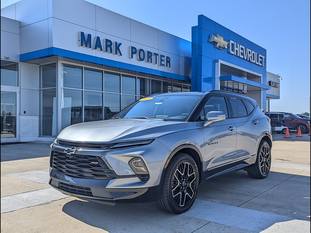 Used 2023 Chevrolet Blazer RS w/ Driver Confidence II Package AWD/4WD image 1