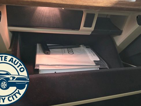 Used 2021 Audi Q5 2.0T Premium Plus w/ Premium Plus Package image 17