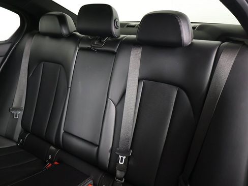 Used 2022 BMW 330i xDrive 330i xDrive w/ Convenience Package image 32