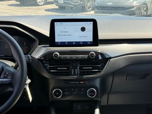 Used 2023 Ford Escape AWD image 12