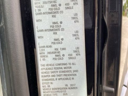 Used 2017 Mercedes-Benz Sprinter 3500 image 39