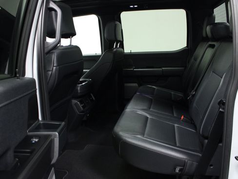 Used 2025 Ford F150 Lariat AWD/4WD image 15