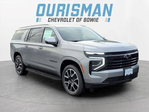 New 2026 Chevrolet Suburban RST w/ Advanced Technology Package AWD/4WD image 1