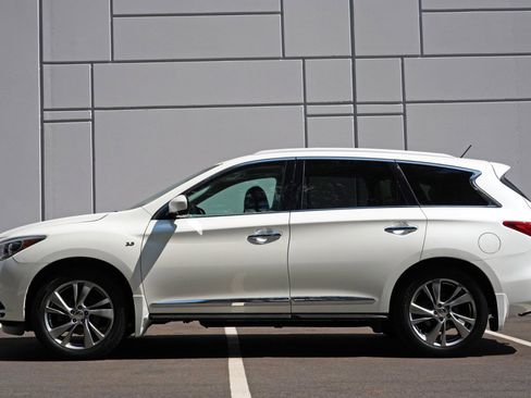 Used 2015 INFINITI QX60 Luxe w/ Deluxe Touring Package AWD/4WD image 8