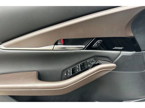 Certified 2025 MAZDA CX-30 2.5 Turbo w/ Premium Package image 10