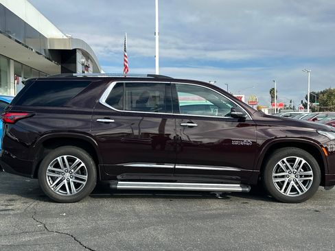 Used 2022 Chevrolet Traverse High Country w/ LPO, Floor Liner Package image 3