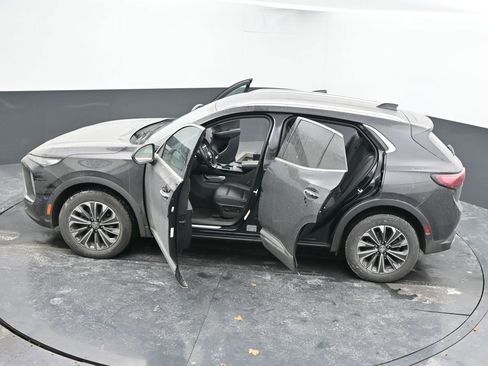 Used 2024 Buick Envision Preferred image 60