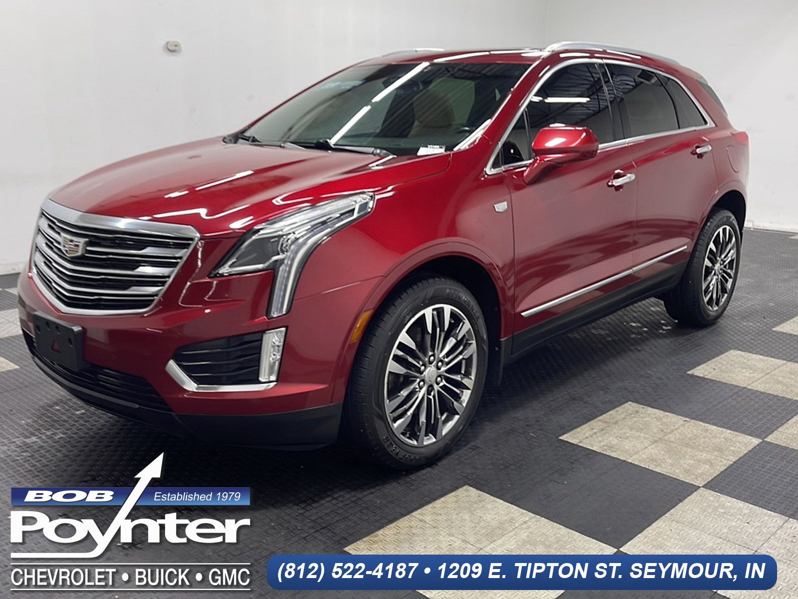 Used 2019 Cadillac XT5 Premium Luxury FWD image 1