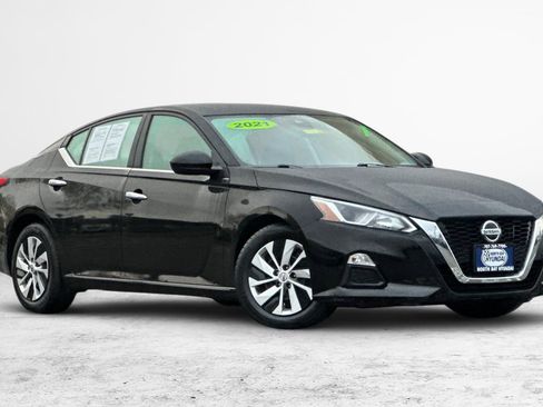 Used 2021 Nissan Altima 2.5 S image 2
