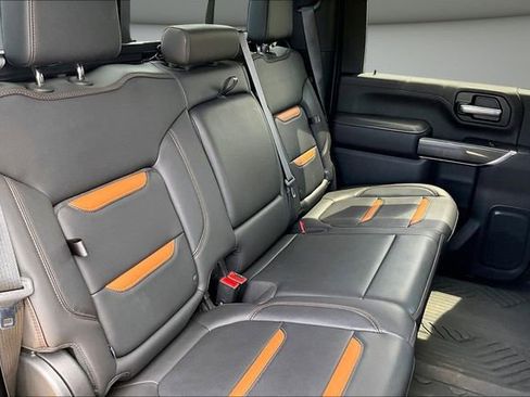 Used 2020 GMC Sierra 2500 AT4 w/ AT4 Premium Package AWD/4WD image 26