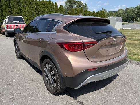 Used 2019 INFINITI QX30 AWD w/ Proassist Package image 6