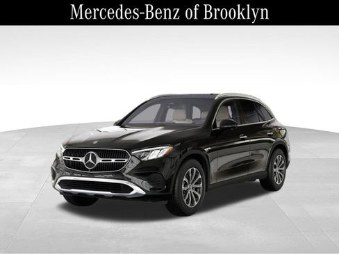 Certified 2025 Mercedes-Benz GLC 300 4MATIC image 40