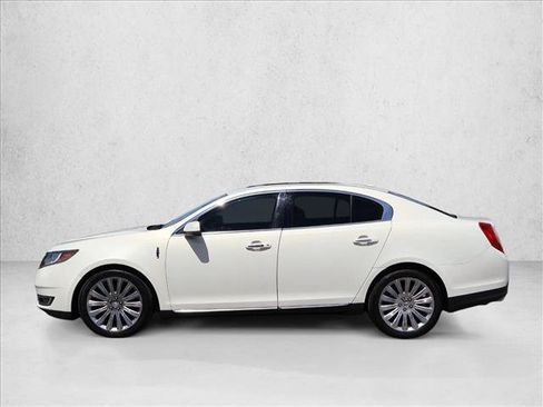 Used 2013 Lincoln MKS FWD image 9