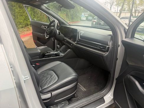 Used 2023 Kia Sportage X-Line w/ X-Line Premium Package AWD/4WD image 16