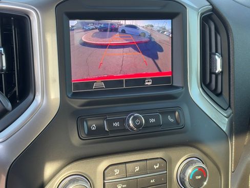 Used 2025 Chevrolet Silverado 1500 Custom image 25