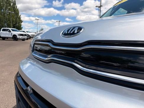 Used 2019 Kia Soul ! w/ Technology Package FWD image 6