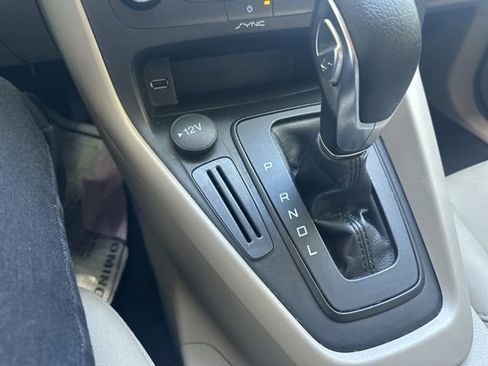 Used 2018 Ford Focus SE image 28