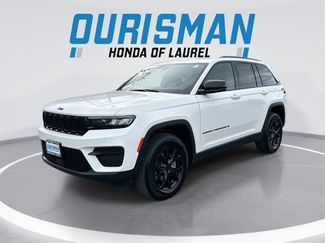 Used 2024 Jeep Grand Cherokee Altitude video 1