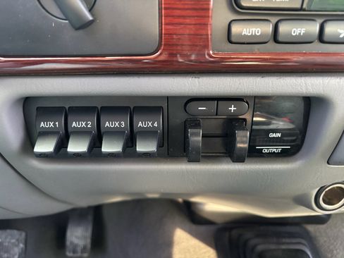 Used 2007 Ford F350 Lariat image 25