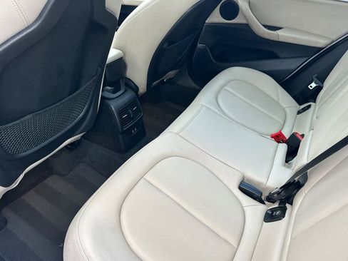 Used 2018 BMW X1 xDrive28i w/ Convenience Package image 12