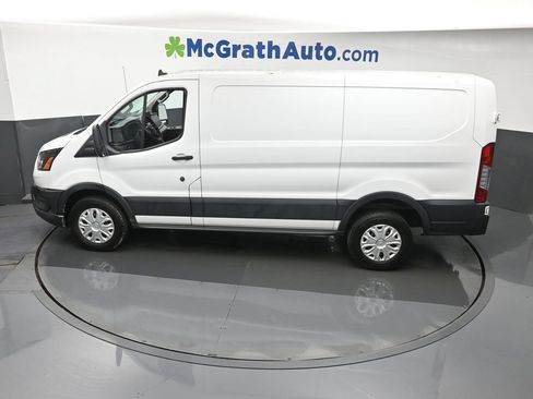 Used 2020 Ford Transit 250 Low Roof RWD image 21