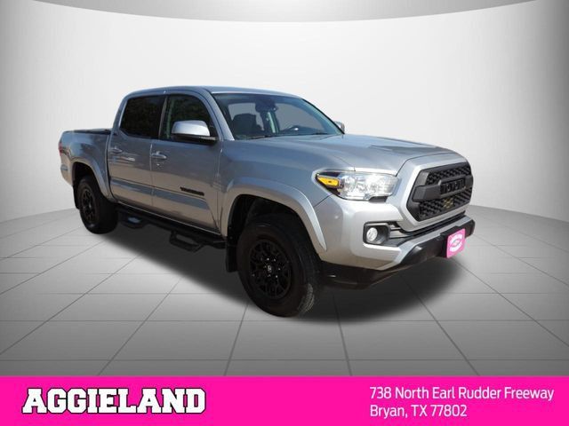 Used 2020 Toyota Tacoma SR5 RWD image 3