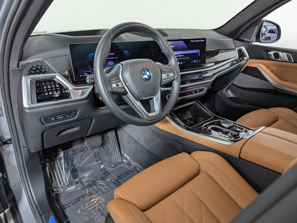 Used 2026 BMW X5 xDrive40i AWD/4WD image 17