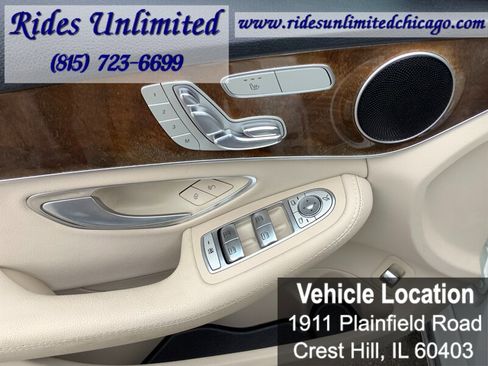 Used 2017 Mercedes-Benz C 300 Sedan image 7
