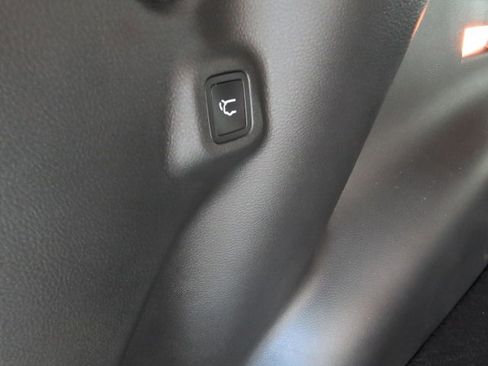 New 2026 Jeep Compass Trailhawk w/ Trailer Tow Group image 29