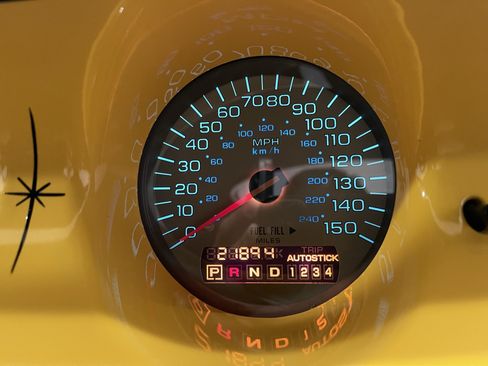 Used 2002 Chrysler Prowler RWD image 17