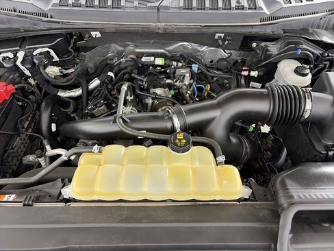 Used 2020 Ford F150 XLT w/ Equipment Group 302A Luxury image 11