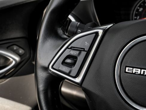 Used 2022 Chevrolet Camaro LT w/ RS Package image 18