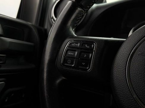 Used 2011 Jeep Wrangler Rubicon w/ PWR Convenience Group AWD/4WD image 7