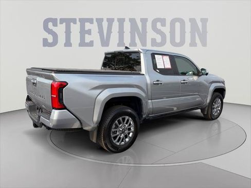 Certified 2024 Toyota Tacoma Limited w/ Limited Package (LT) AWD/4WD image 5