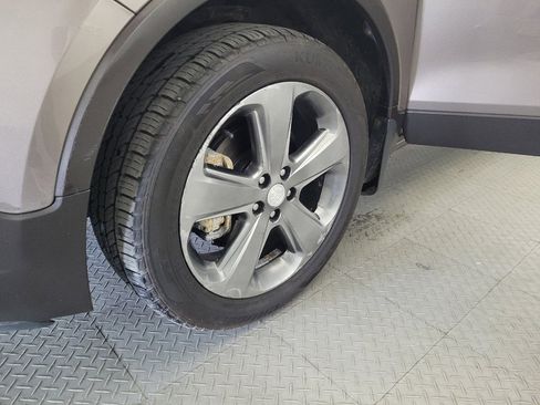 Used 2014 Buick Encore FWD image 31
