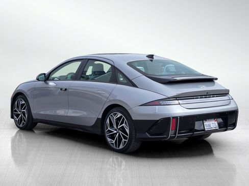 Used 2023 Hyundai Ioniq 6 SEL RWD image 6