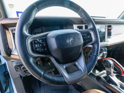 Used 2023 Ford Bronco Heritage Edition AWD/4WD image 19