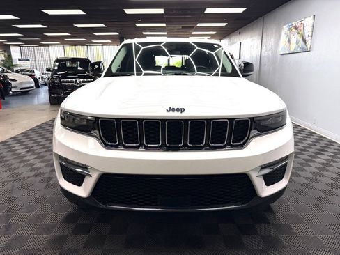 Used 2022 Jeep Grand Cherokee Limited 4xe AWD/4WD image 4