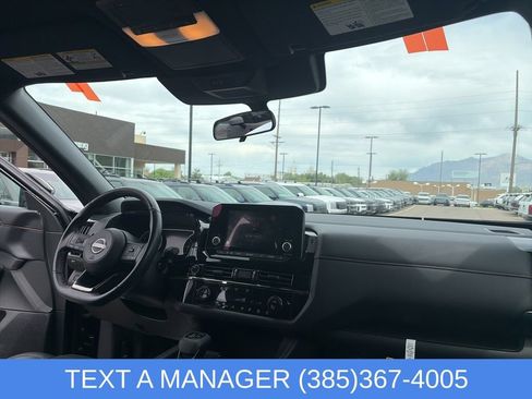 Used 2024 Nissan Pathfinder Rock Creek AWD/4WD image 26