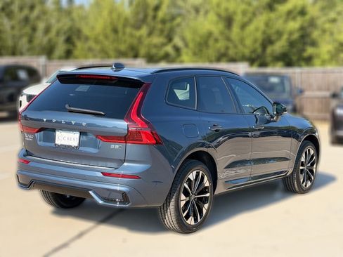 New 2027 Volvo XC60 B5 Plus AWD/4WD image 4