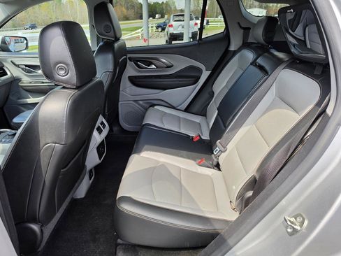 Used 2018 GMC Terrain SLT w/ Infotainment Package II image 4